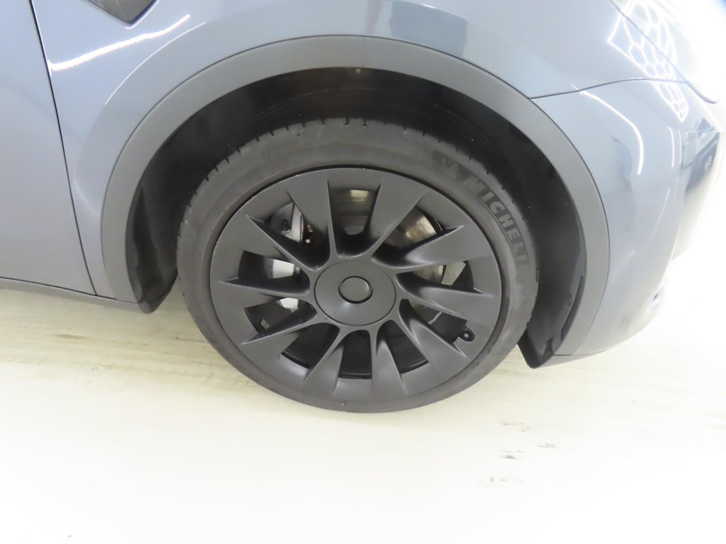 Foto 28 van Tesla Model Y