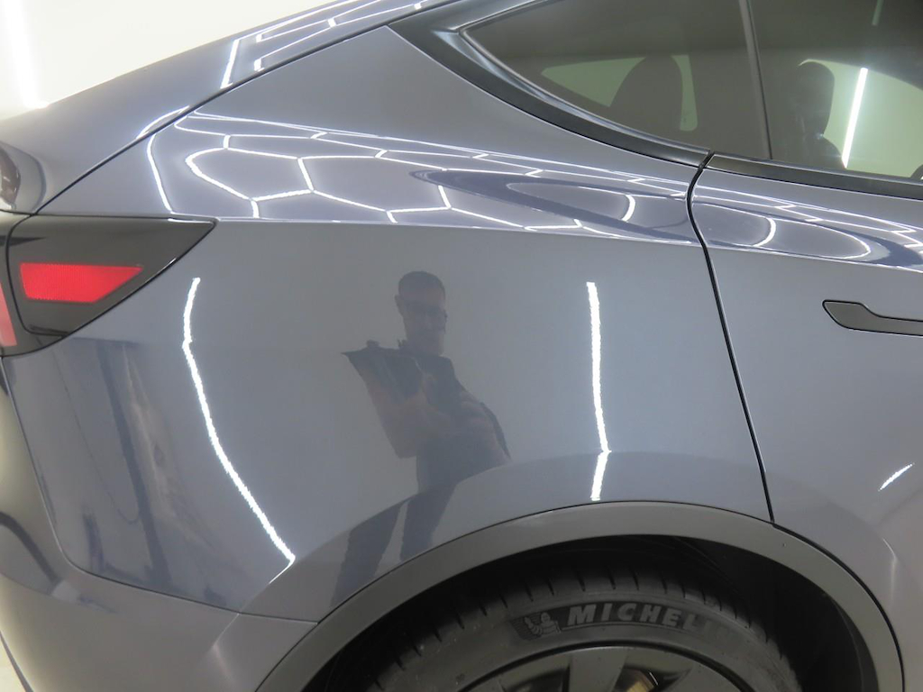 Foto 29 van Tesla Model Y