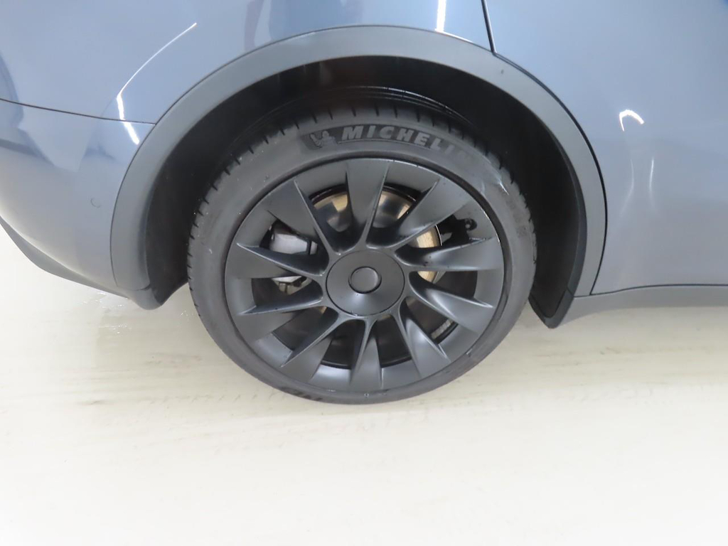 Foto 30 van Tesla Model Y