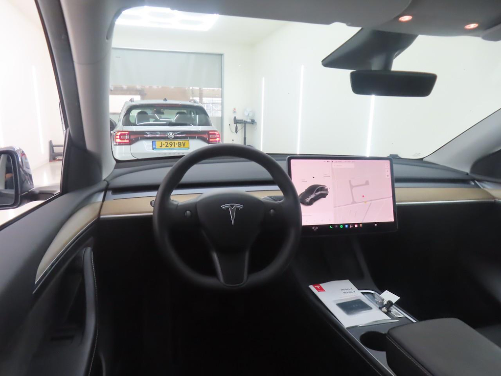 Foto 5 van Tesla Model Y