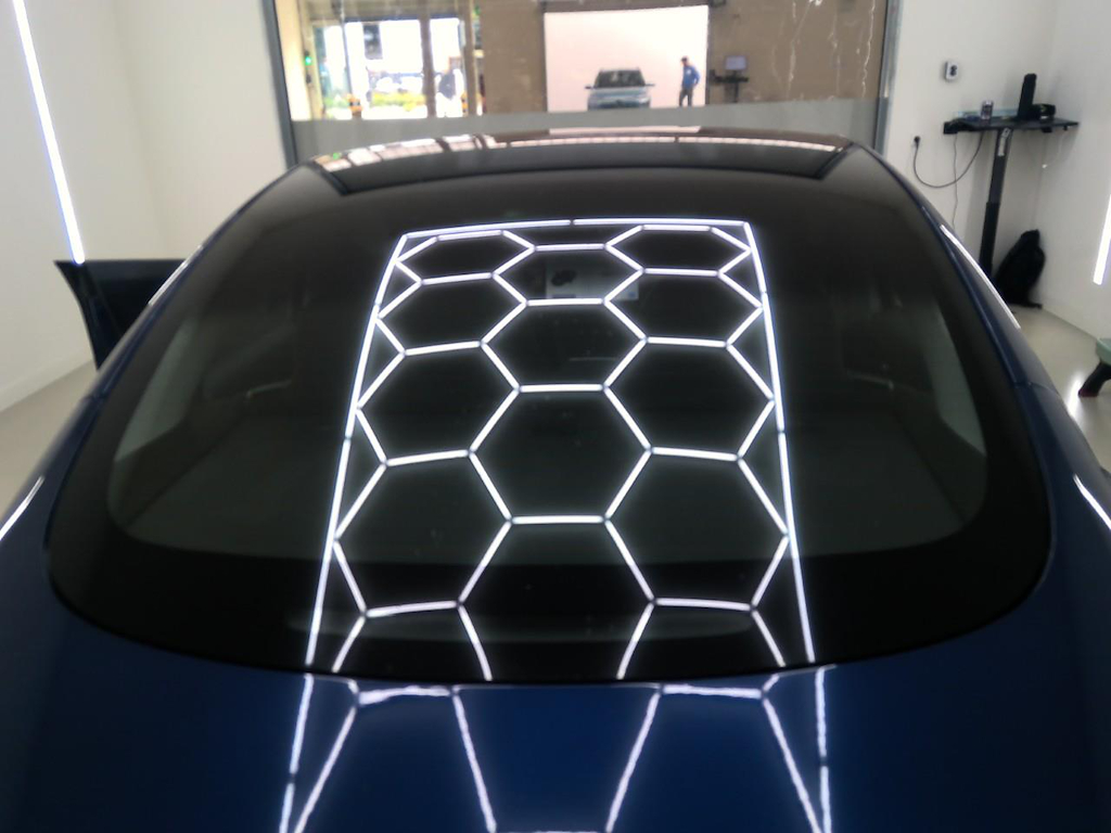 Foto 21 van Tesla Model 3