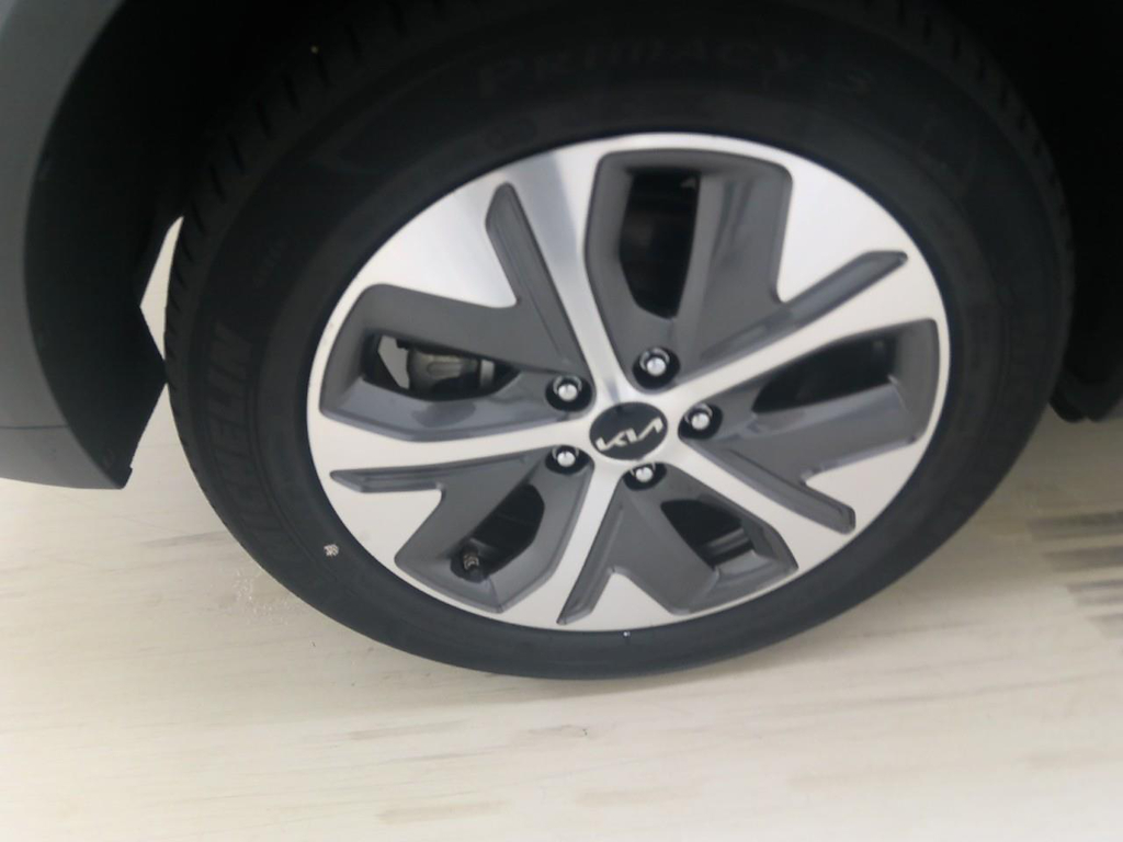 Foto 13 van Kia Niro