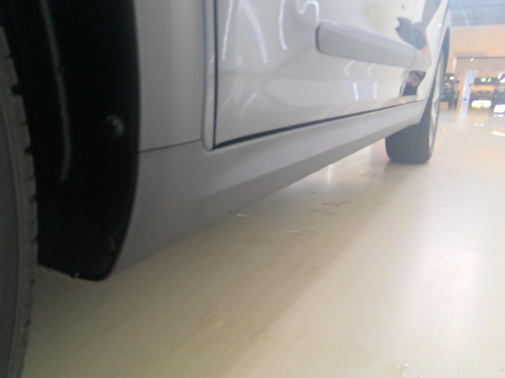 Foto 15 van Kia Niro