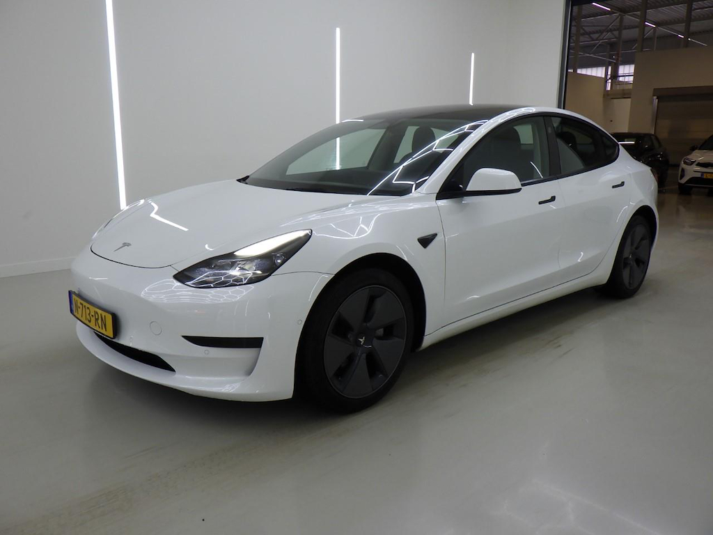 Foto 2 van Tesla Model 3