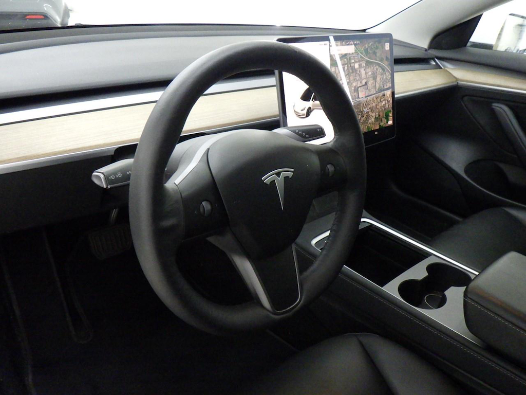 Foto 33 van Tesla Model 3