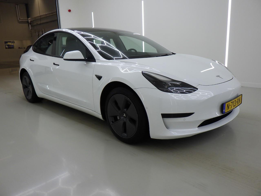 Foto 6 van Tesla Model 3