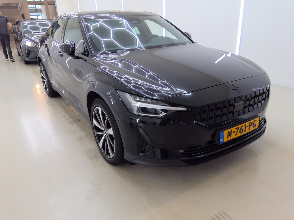 Photo 11 of Polestar 2