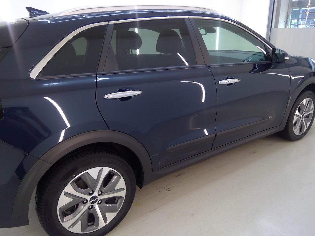 Foto 27 van Kia Niro