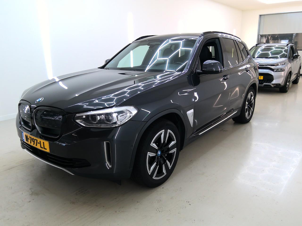 Foto 2 van BMW ix3