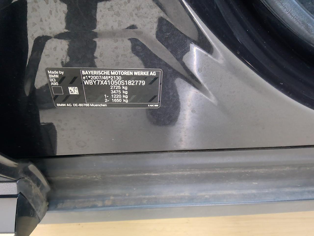 Foto 20 van BMW ix3
