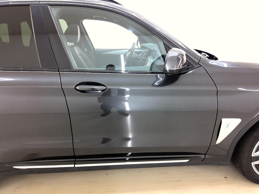 Foto 31 van BMW ix3