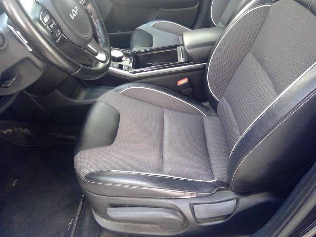 Foto 23 van Kia Niro