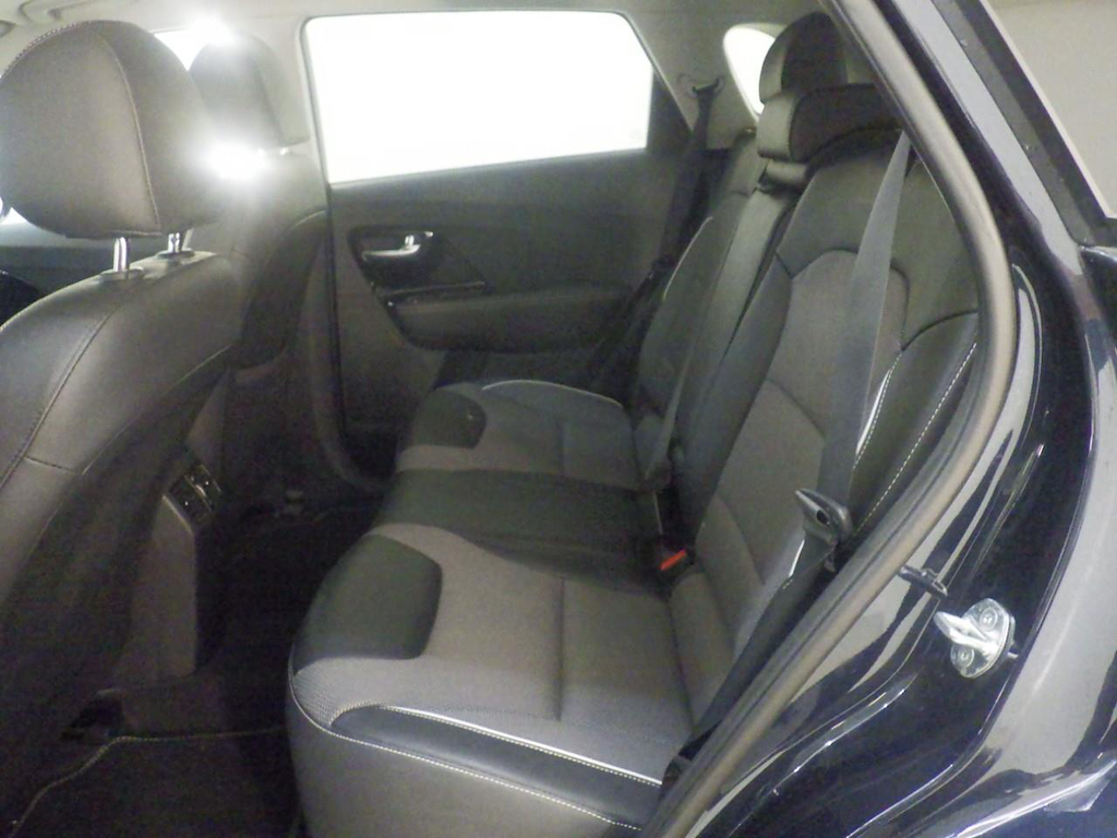 Foto 7 van Kia Niro
