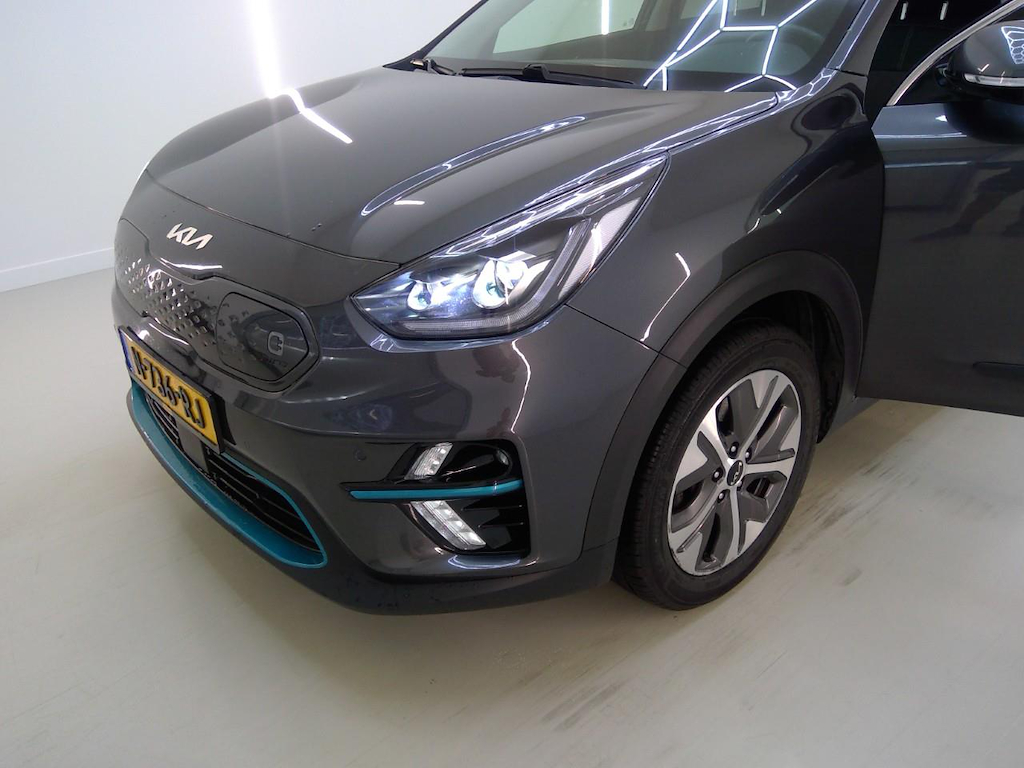 Foto 22 van Kia Niro