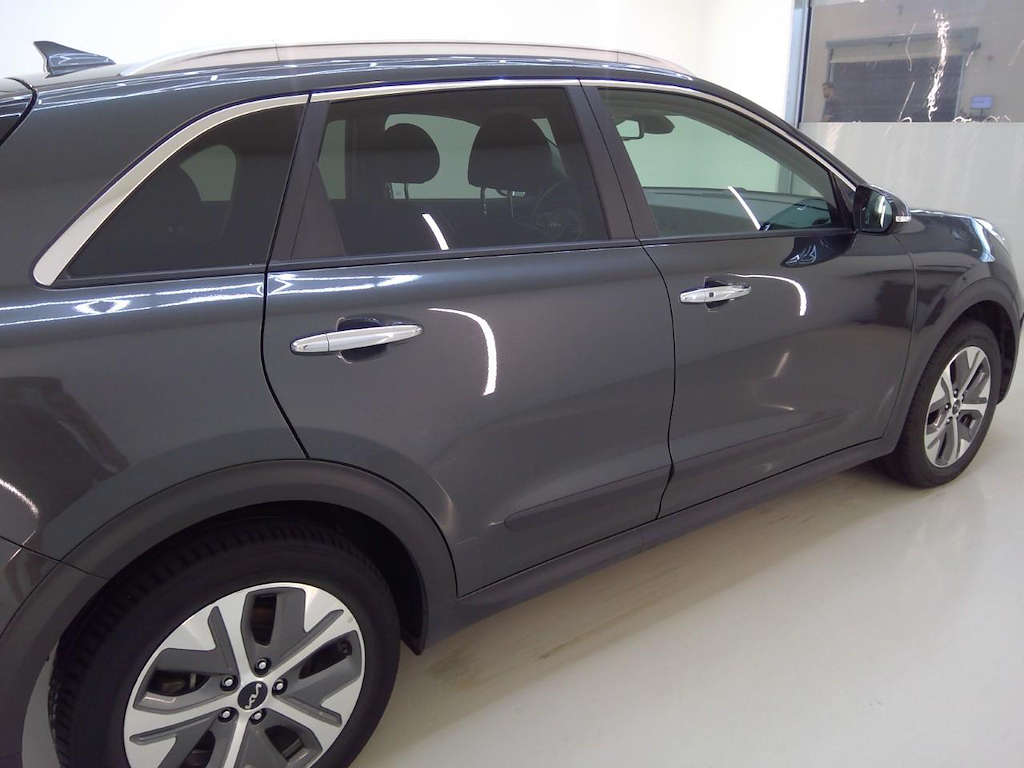 Foto 36 van Kia Niro