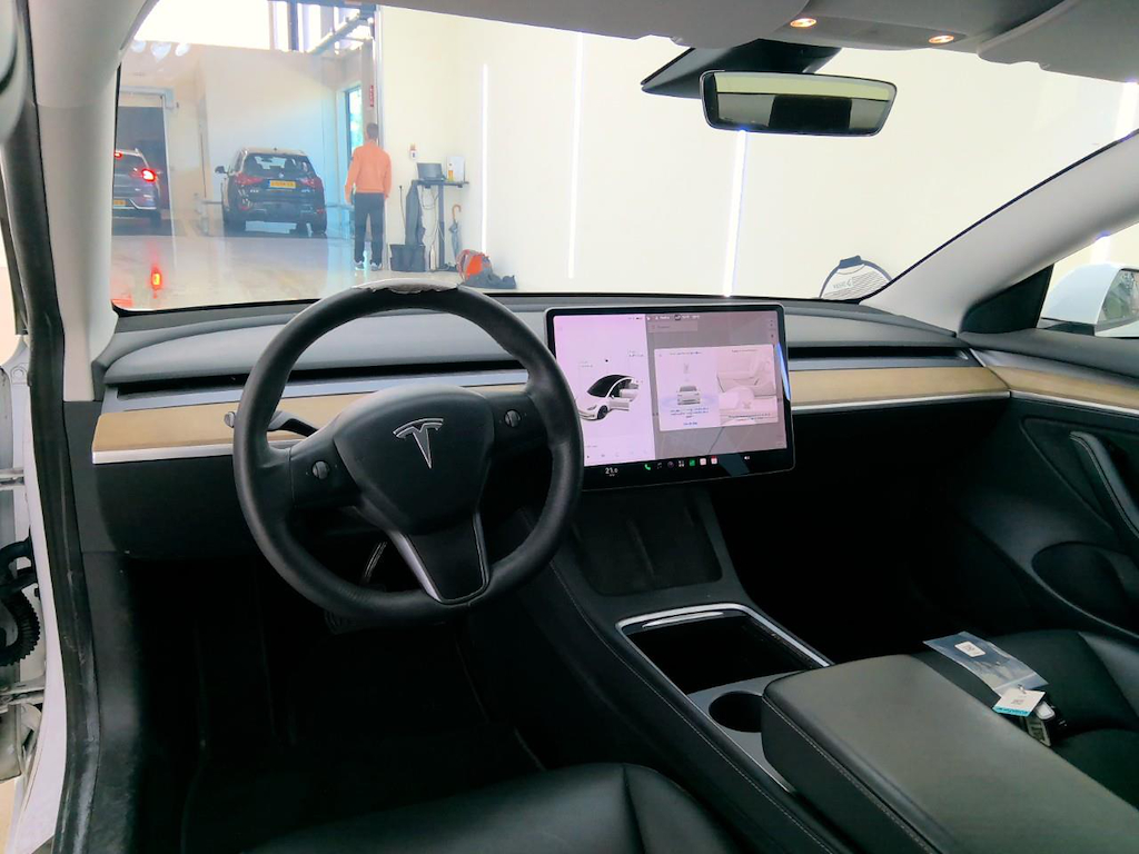 Foto 4 van Tesla Model 3
