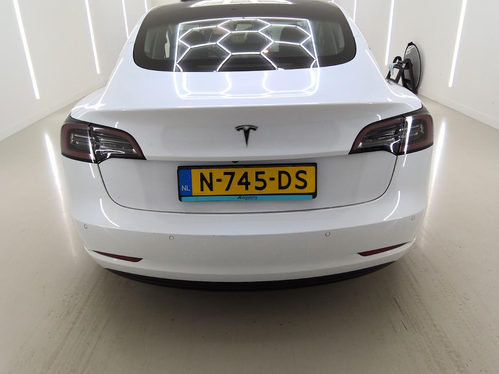 Foto 28 van Tesla Model 3