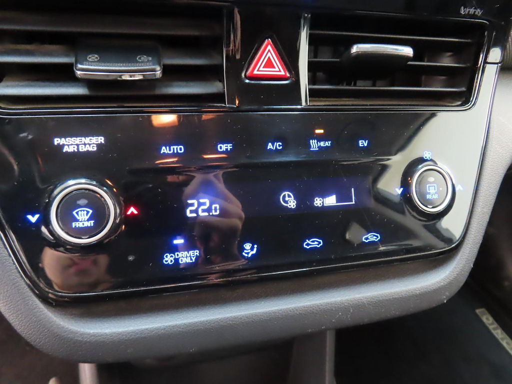 Foto 17 van Hyundai Ioniq