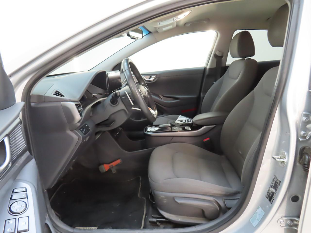 Foto 8 van Hyundai Ioniq
