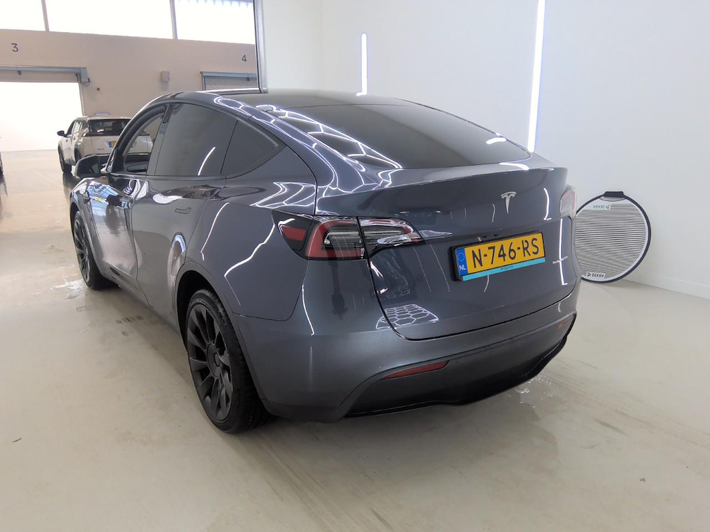 Foto 7 van Tesla Model Y