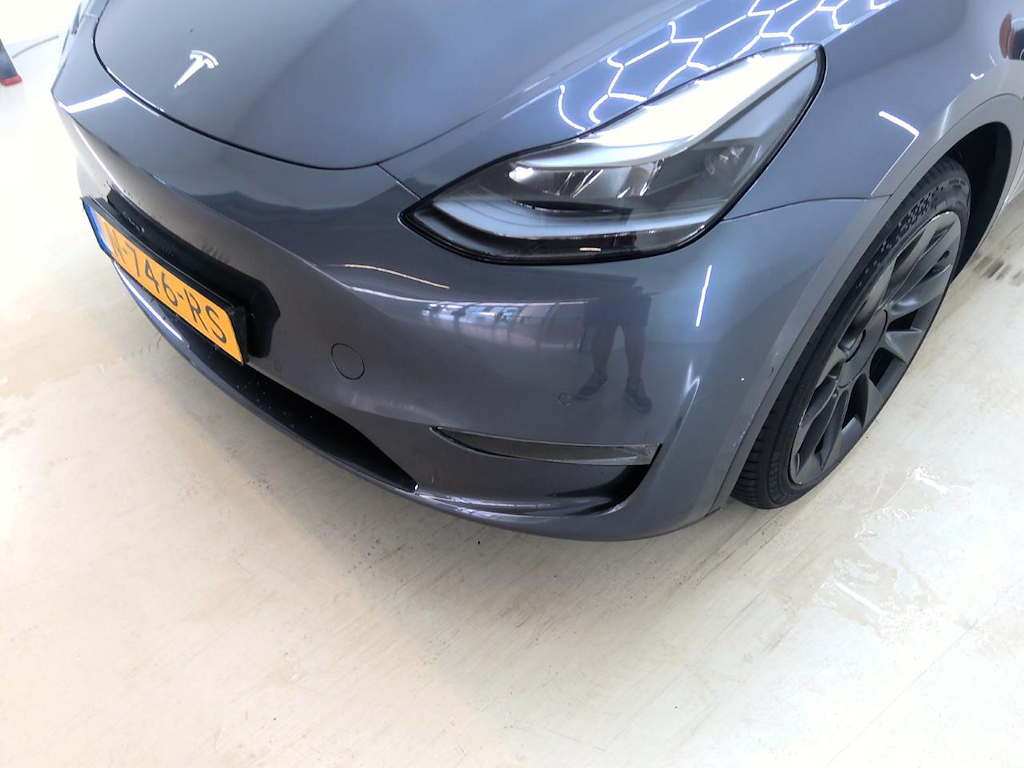Foto 30 van Tesla Model Y