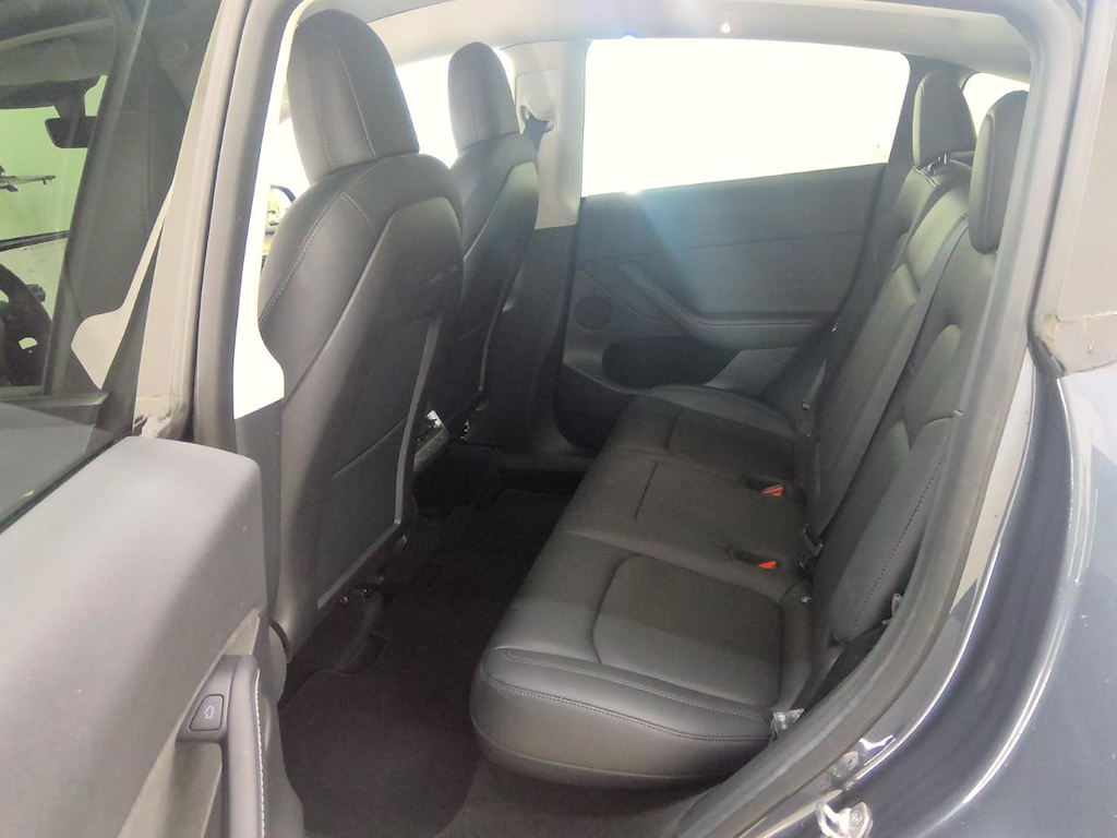 Foto 8 van Tesla Model Y