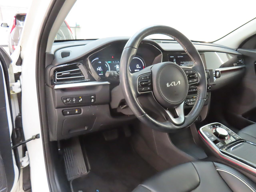 Foto 40 van Kia Niro