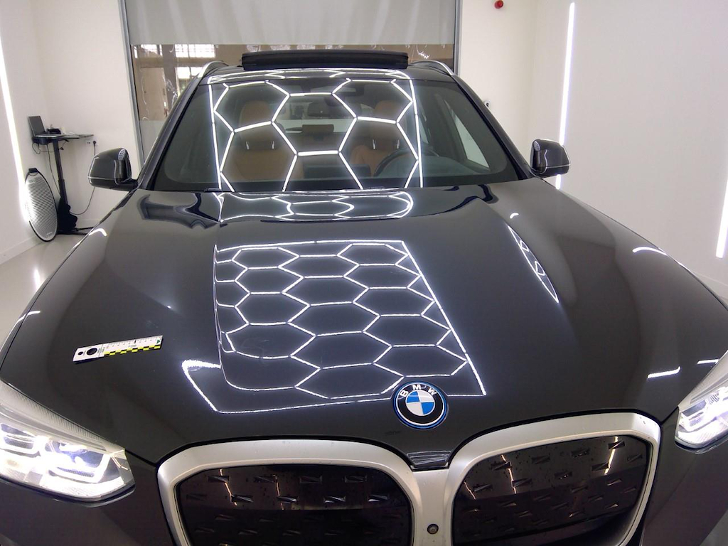Foto 22 van BMW ix3