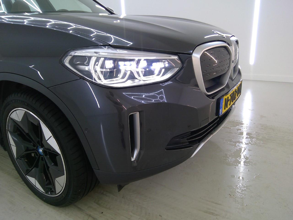 Foto 33 van BMW ix3