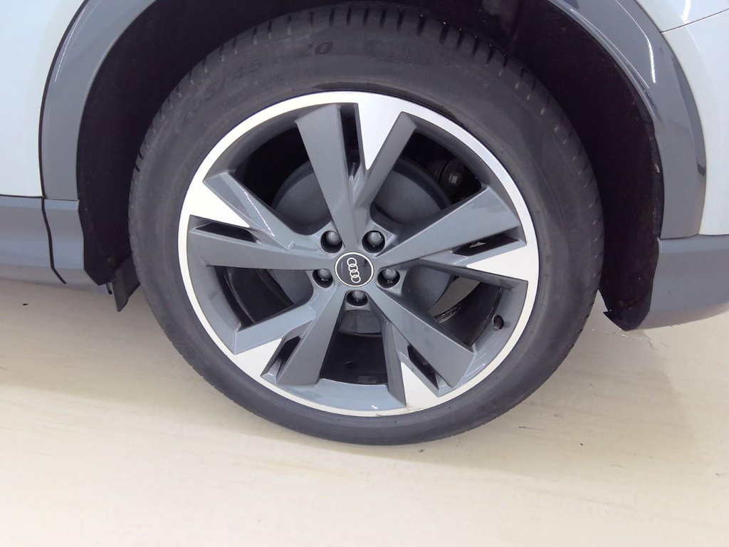 Foto 12 van Audi Q4 e-tron