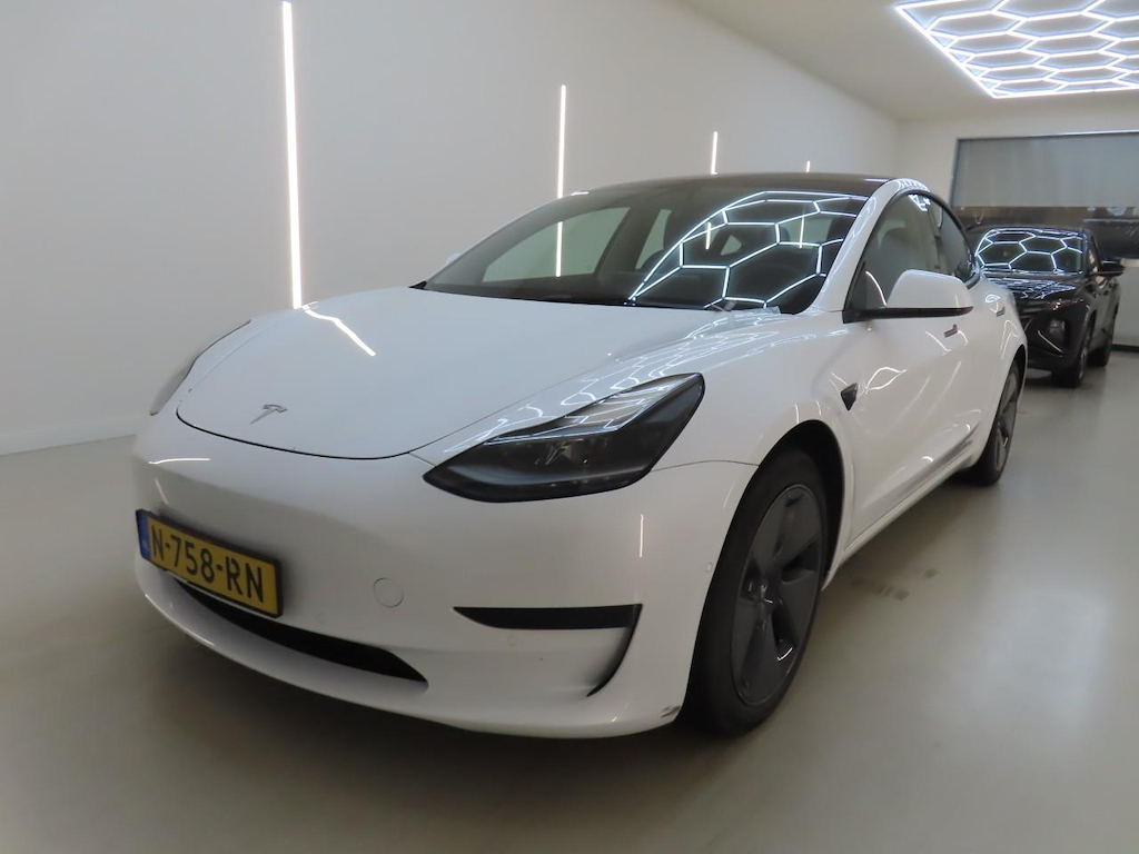 Foto 2 van Tesla Model 3