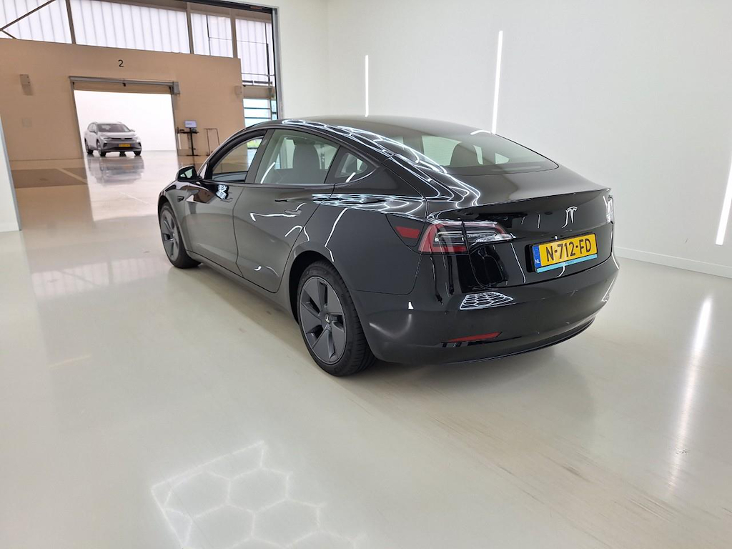 Foto 5 van Tesla Model 3