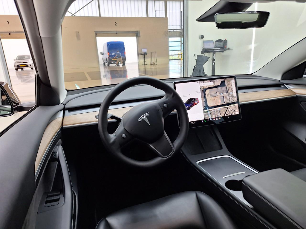 Foto 6 van Tesla Model 3