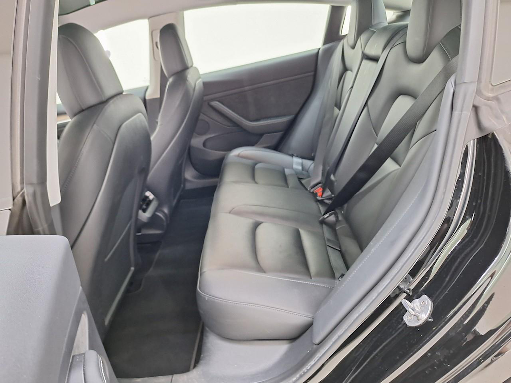 Foto 9 van Tesla Model 3