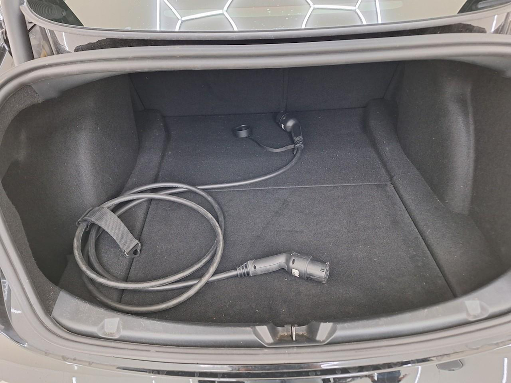 Foto 10 van Tesla Model 3