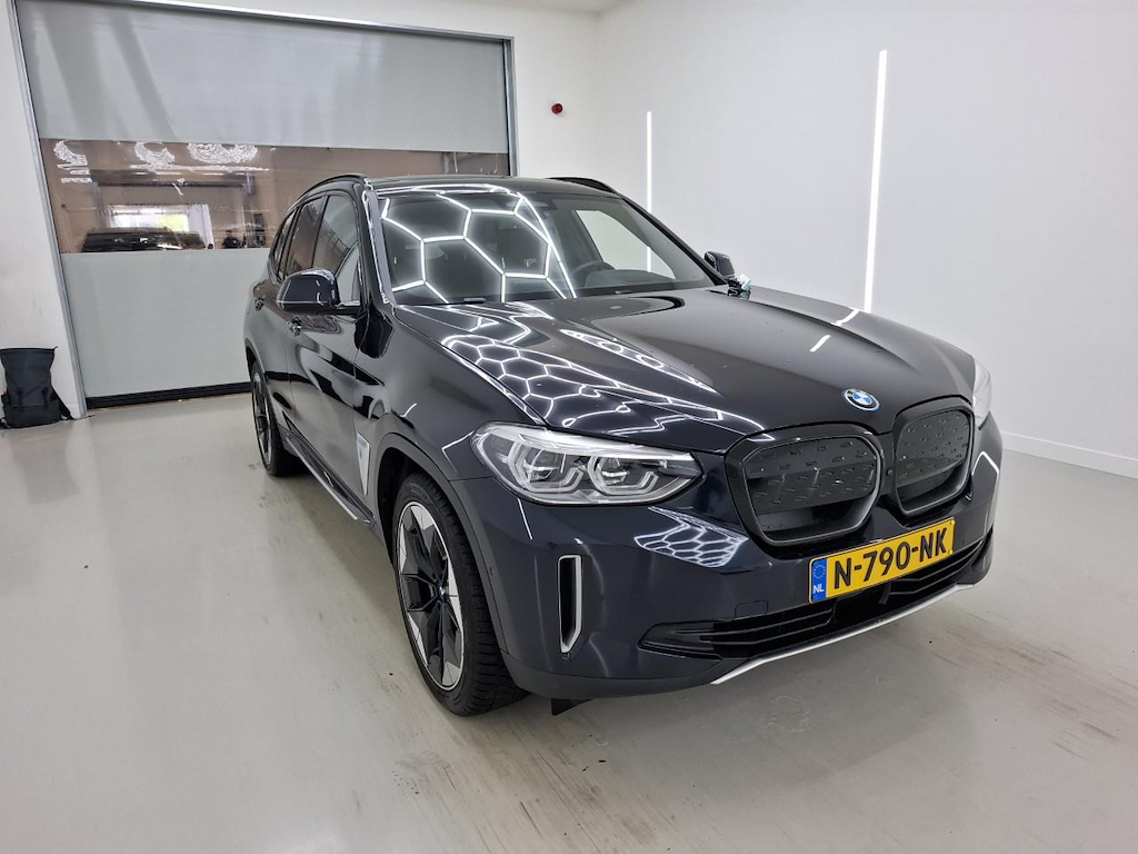 Foto 3 van BMW ix3