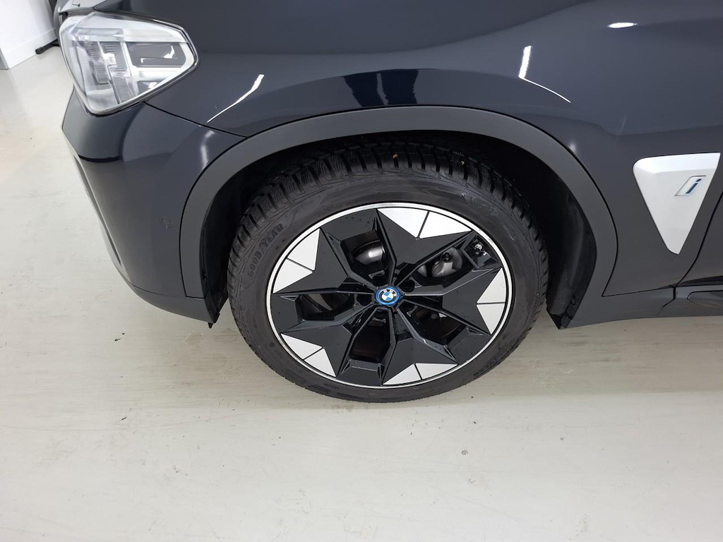 Foto 26 van BMW ix3