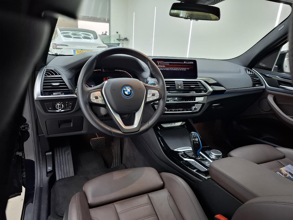 Foto 6 van BMW ix3