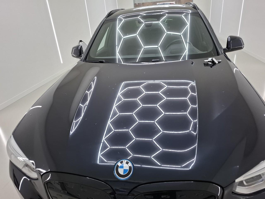 Foto 38 van BMW ix3