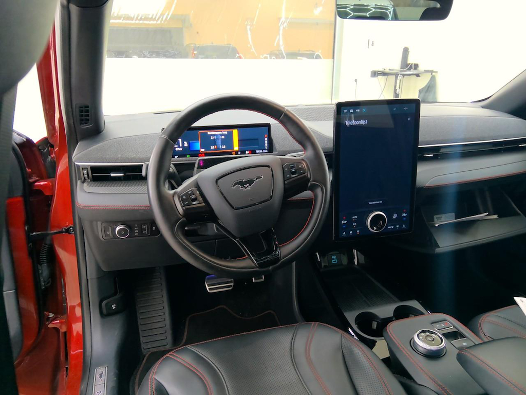 Foto 4 van Ford Mustang