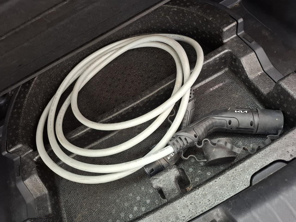 Foto 12 van Kia Niro