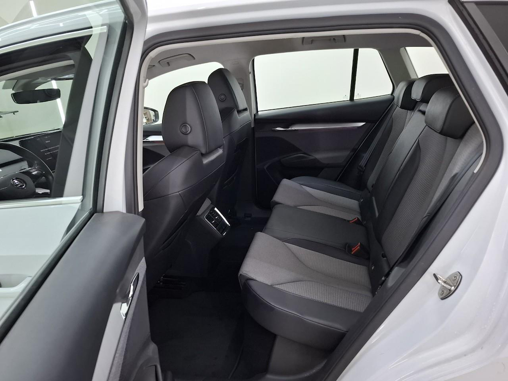 Foto 17 van Skoda Enyaq