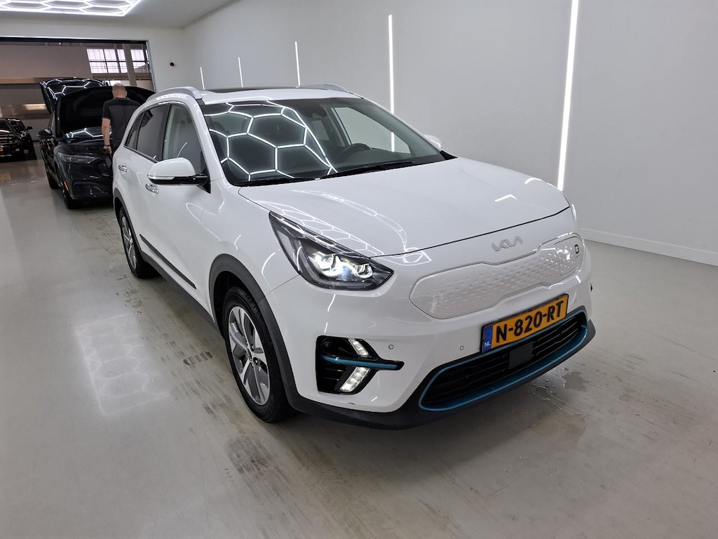 Foto 6 van Kia Niro