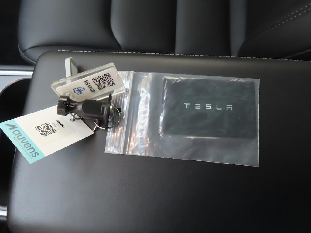 Foto 11 van Tesla Model 3