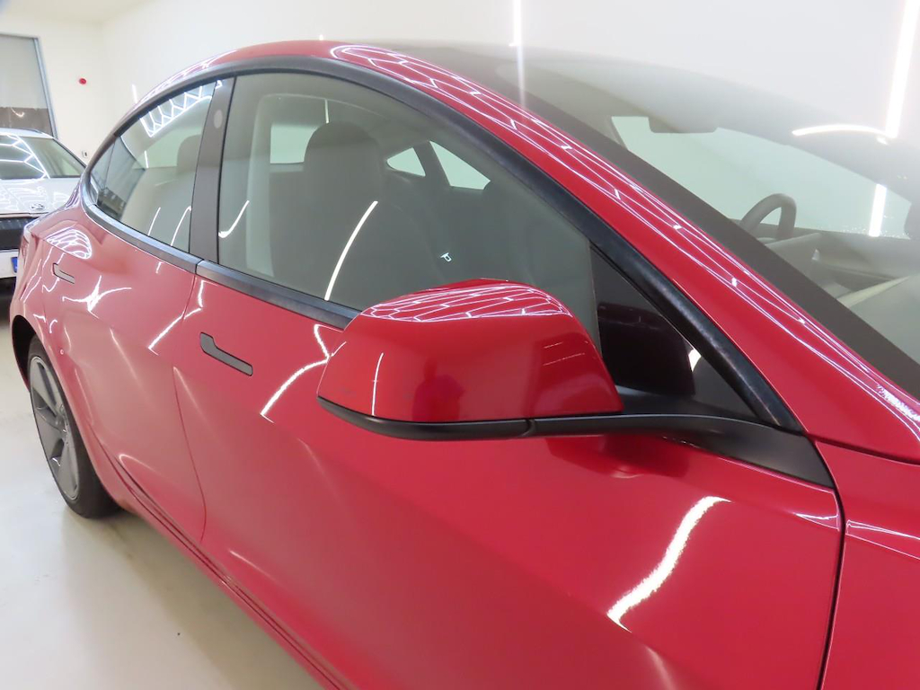 Foto 16 van Tesla Model 3
