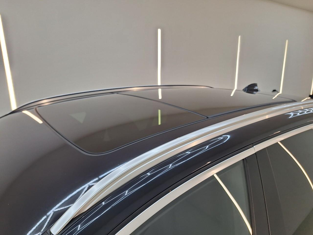 Photo 18 of BMW ix3