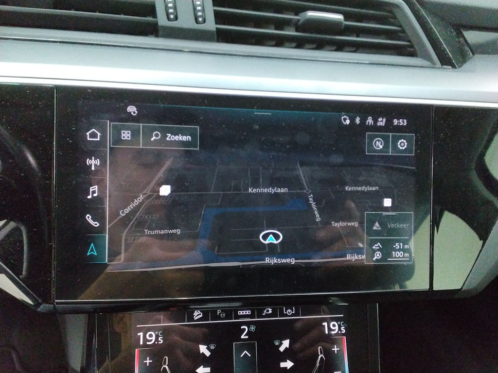 Foto 16 van Audi e-tron