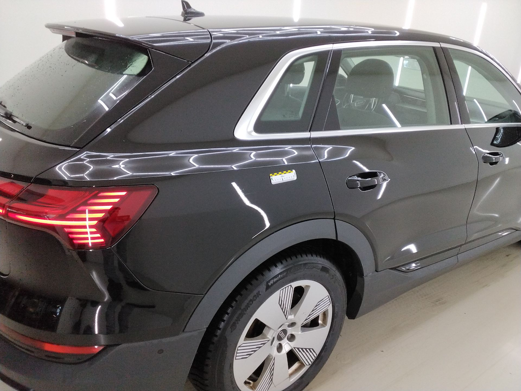 Foto 25 van Audi e-tron