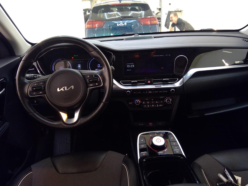 Foto 9 van Kia Niro