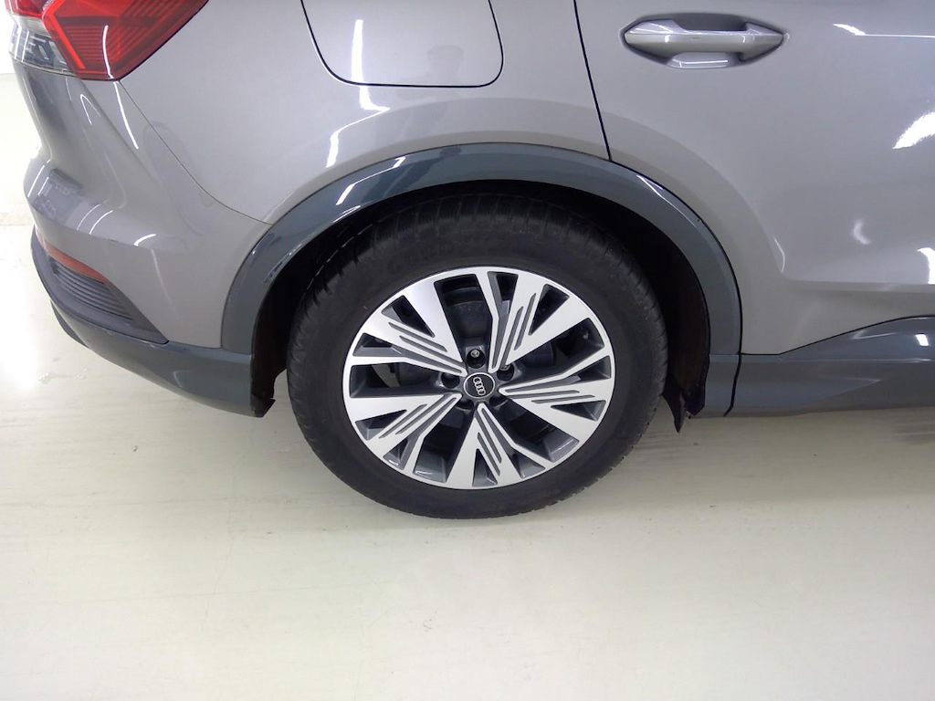 Foto 12 van Audi Q4 e-tron